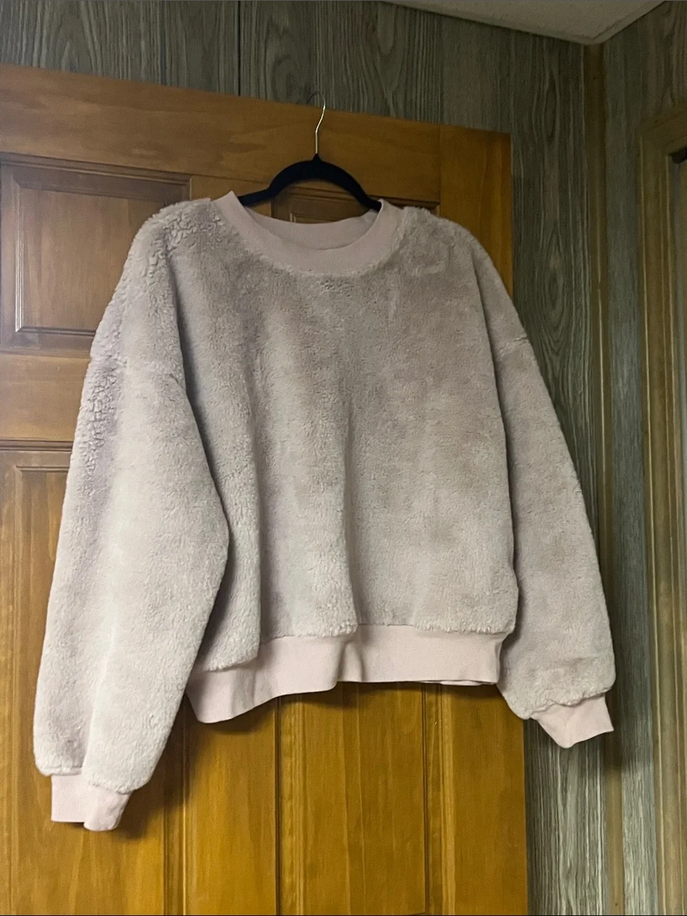 wild fable Plush Crewneck Sweatshirt in Light Lavender - Picture 5 of 6